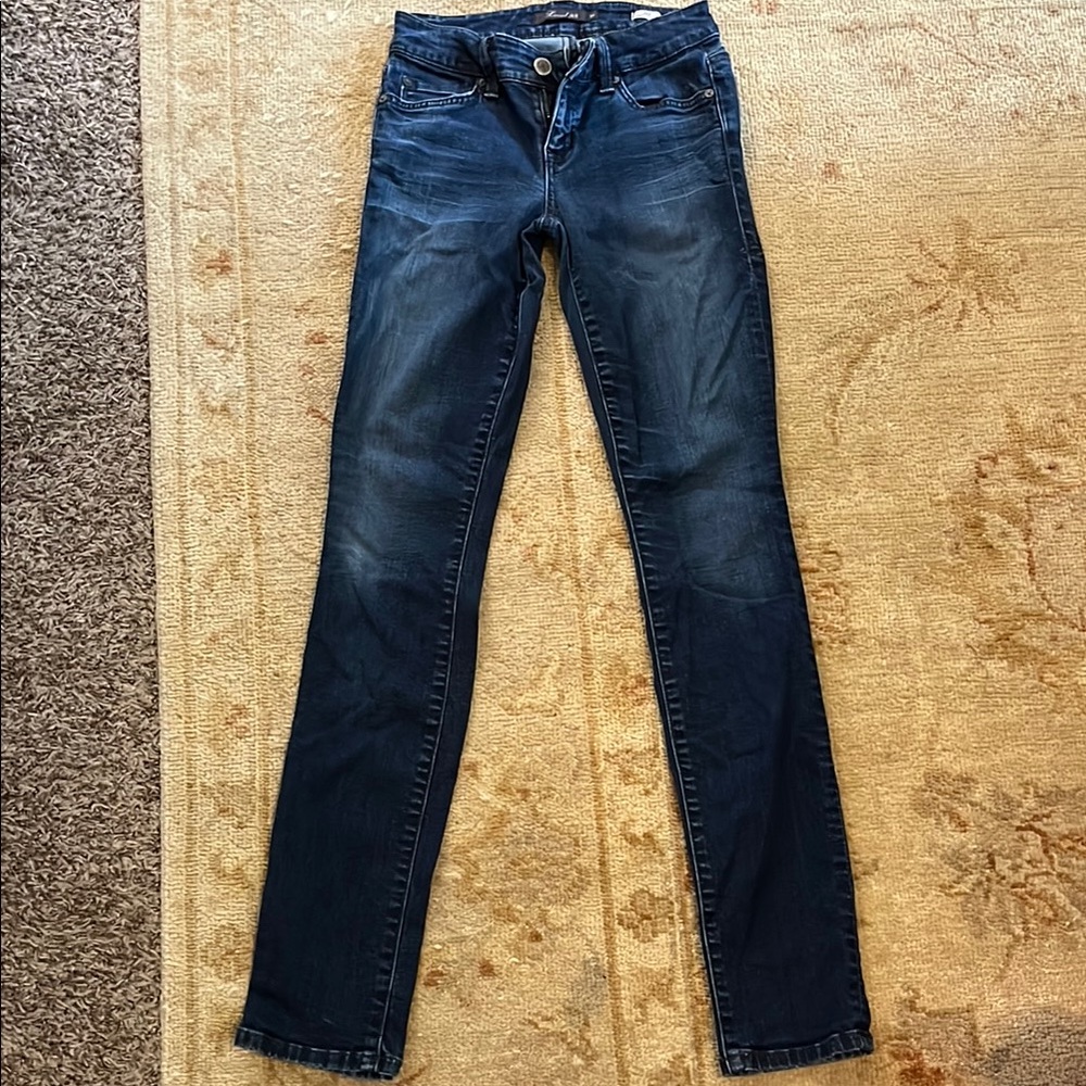 Level 99 lily skinny straight